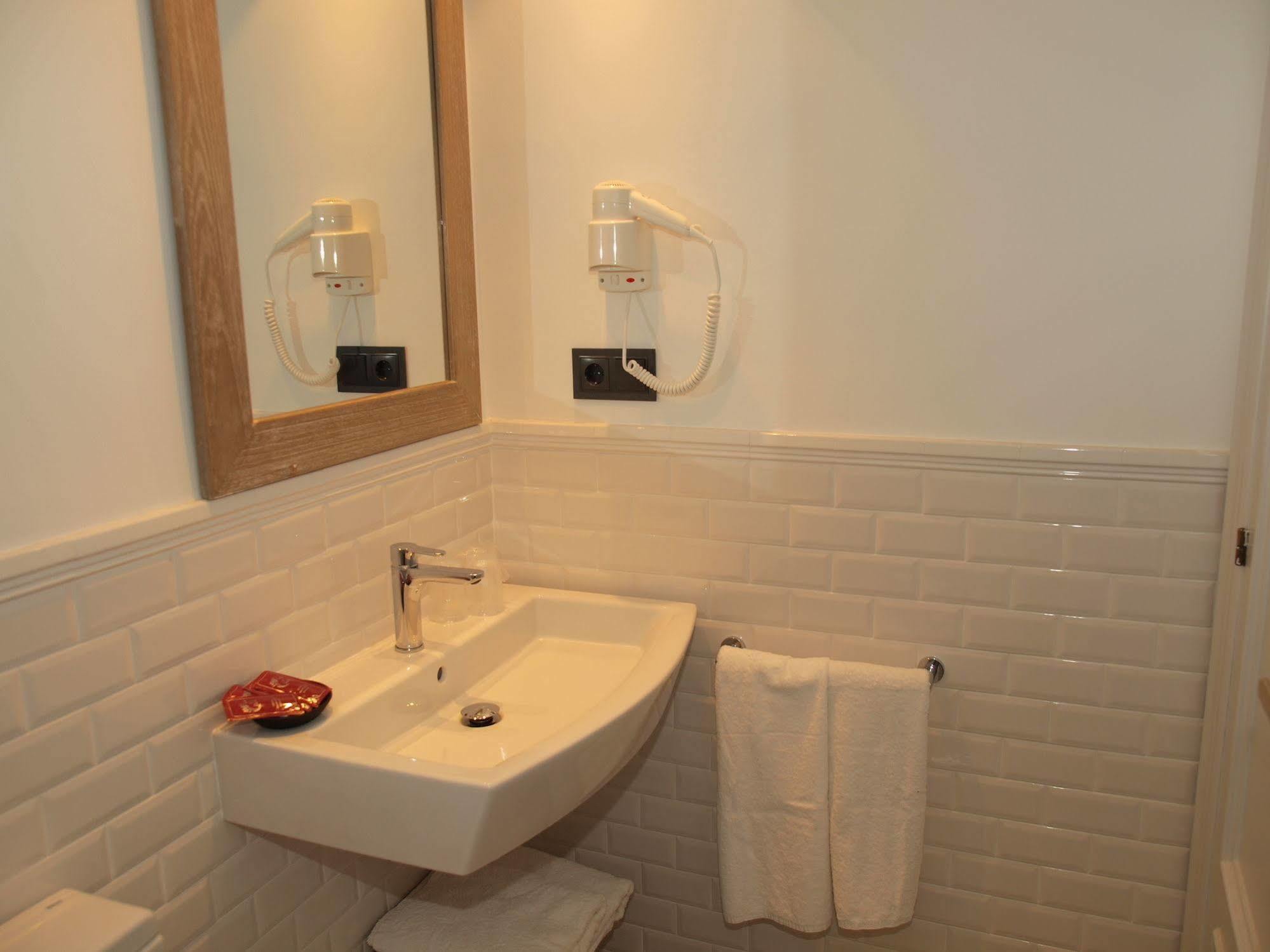 Hostal Portofino Arenys de Mar Εξωτερικό φωτογραφία